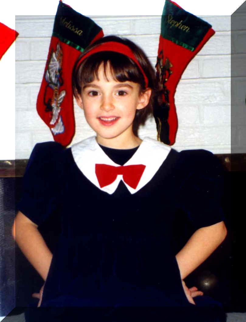 Melissa xmas.jpg (117466 bytes)